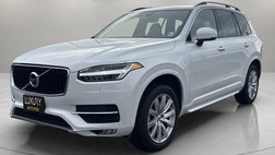 2017 Volvo XC90 T6 Momentum