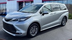 2023 Toyota Sienna XLE 7-Passenger
