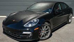 2023 Porsche Panamera GTS