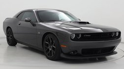 2017 Dodge Challenger 392 HEMI Scat Pack Shaker