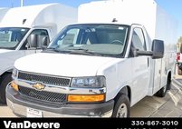 2025 Chevrolet Express 3500