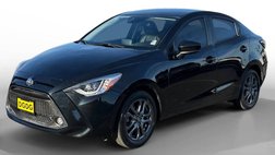 2020 Toyota Yaris XLE