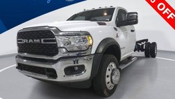 2024 Ram SLT