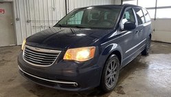 2013 Chrysler Town and Country Touring