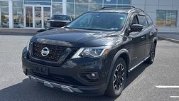 2020 Nissan Pathfinder SL