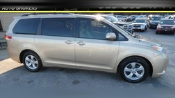 2012 Toyota Sienna LE 7-Passenger