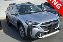 2025 Subaru Outback Touring