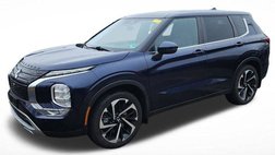 2023 Mitsubishi Outlander SE