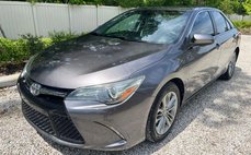 2016 Toyota Camry SE