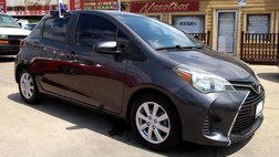 2015 Toyota Yaris LE 5-Door AT