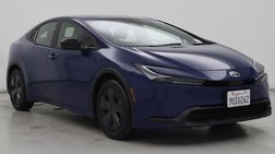 2025 Toyota Prius LE