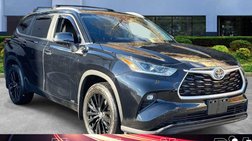 2023 Toyota Highlander Hybrid Bronze Edition