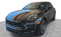 2023 Porsche Macan T