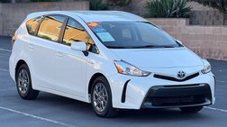 2016 Toyota Prius v Two