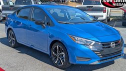 2024 Nissan Versa SR