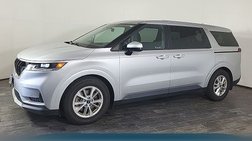 2022 Kia Carnival LX