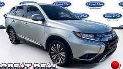 2020 Mitsubishi Outlander SE