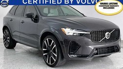 2023 Volvo XC60 B6 Ultimate Dark Theme