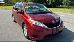 2014 Toyota Sienna LE
