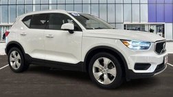 2019 Volvo XC40 T5 Momentum