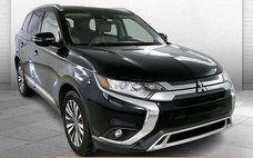 2020 Mitsubishi Outlander SE