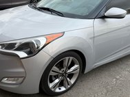 2017 Hyundai Veloster 3dr Cpe Auto Turbo w/Black Int