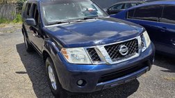 2008 Nissan Pathfinder SE
