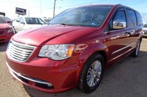 2016 Chrysler Town and Country Touring-L