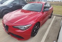 2019 Alfa Romeo Giulia Sport