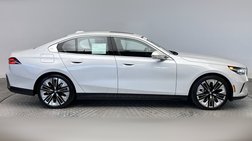 2025 BMW 5 Series 530i xDrive