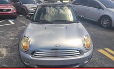 2010 MINI Cooper Base