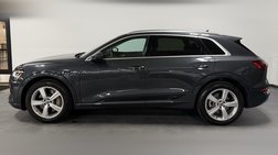 2019 Audi e-tron quattro Premium Plus