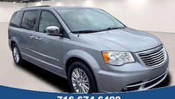 2015 Chrysler Town and Country Touring-L