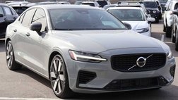2024 Volvo S60 Recharge T8 Plus Dark Theme