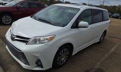 2019 Toyota Sienna XLE