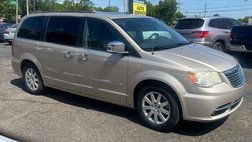 2012 Chrysler Town and Country Touring-L
