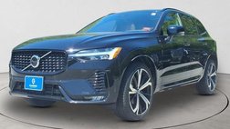 2025 Volvo XC60 B5 Ultra Dark Theme
