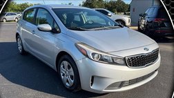 2017 Kia Forte5 LX