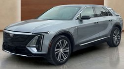 2024 Cadillac LYRIQ Luxury 2