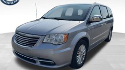 2016 Chrysler Town and Country Limited