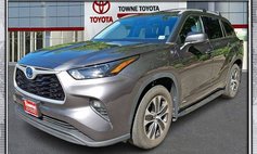 2022 Toyota Highlander Hybrid XLE