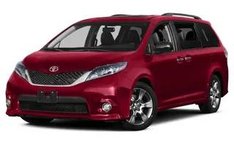2016 Toyota Sienna SE 8-Passenger