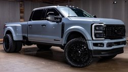 2025 Ford F-450 Super Duty Platinum