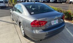 2014 Volkswagen Passat 1.8T S