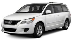 2010 Volkswagen Routan SEL