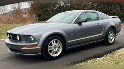 2006 Ford Mustang GT Deluxe