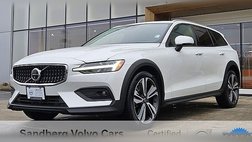 2025 Volvo V60 Cross Country B5 Plus