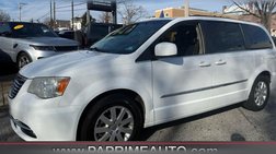 2015 Chrysler Town and Country Touring