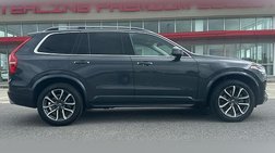 2017 Volvo XC90 T5 Momentum