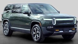 2024 Rivian R1S Adventure